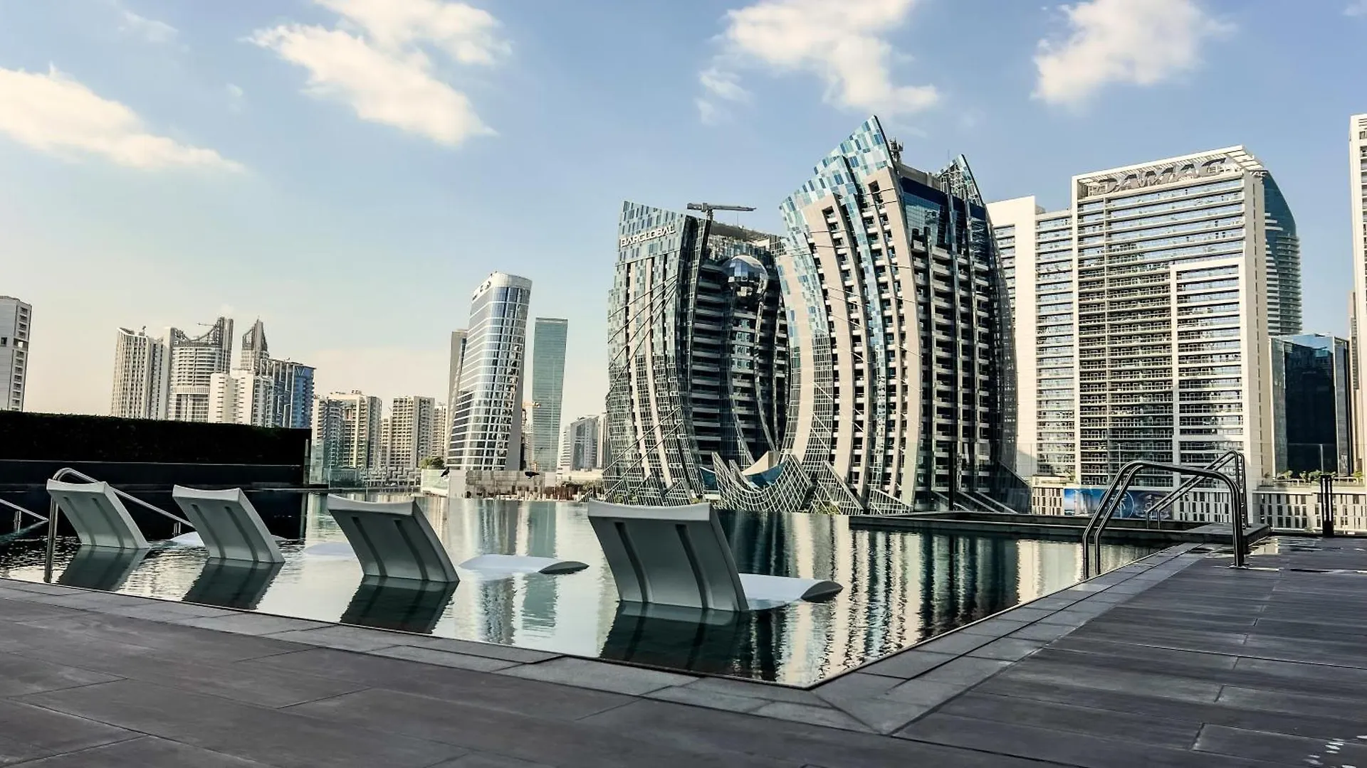 Apartment Chic 1-Bedroom With Epic Burj Khalifa Views Dubai