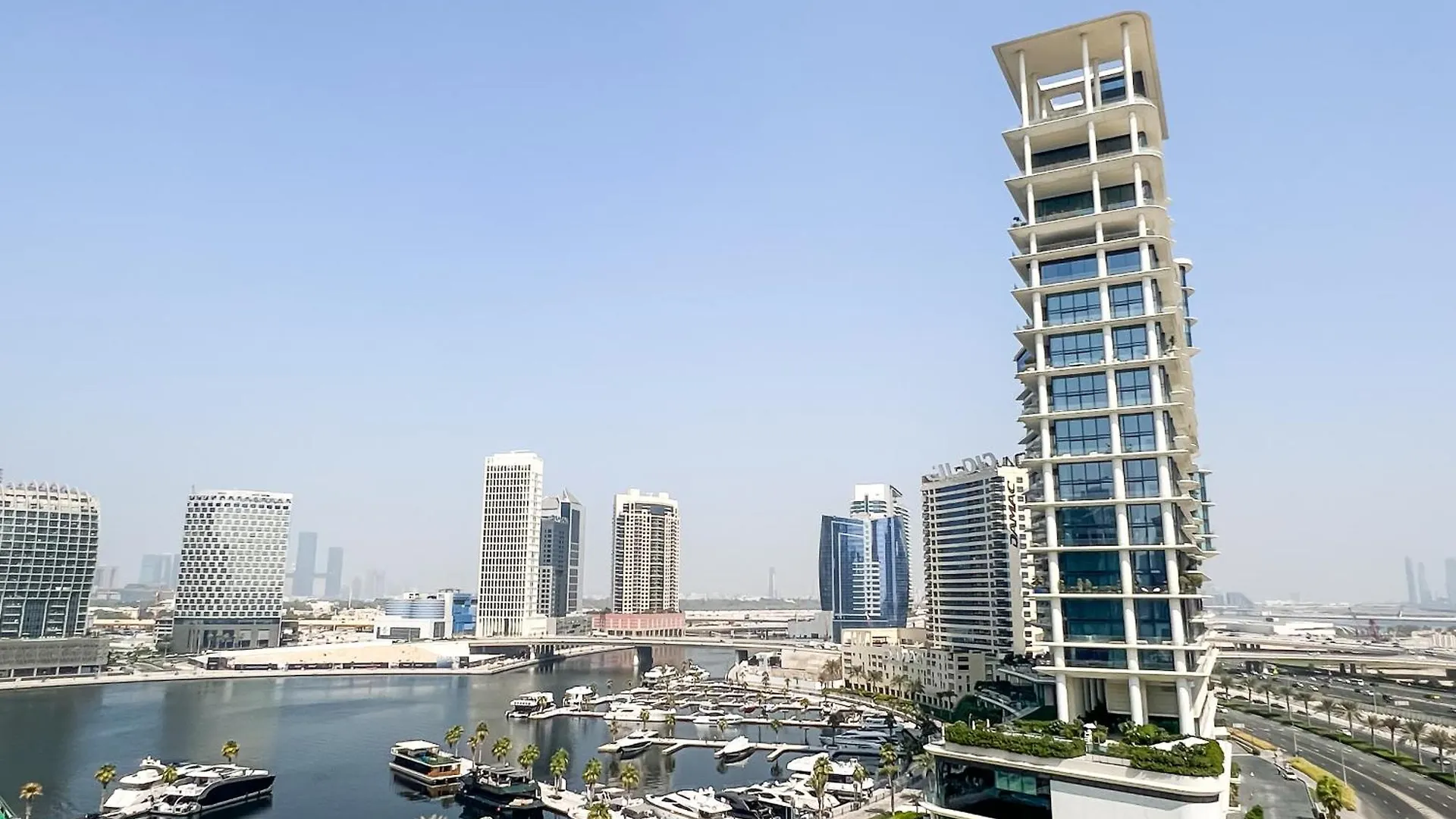 Chic 1-Bedroom With Epic Burj Khalifa Views Dubai Apartment